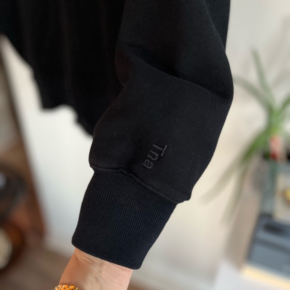 Aritzia Tna Cozy Fleece Boyfriend Zip Up Hoodie in Black Size 2XS - Picture 6 of 14